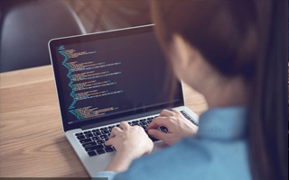 雅安 ,php声明和调用变量的符号是什么？